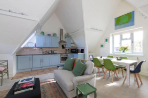 Charming Cotswold Loft